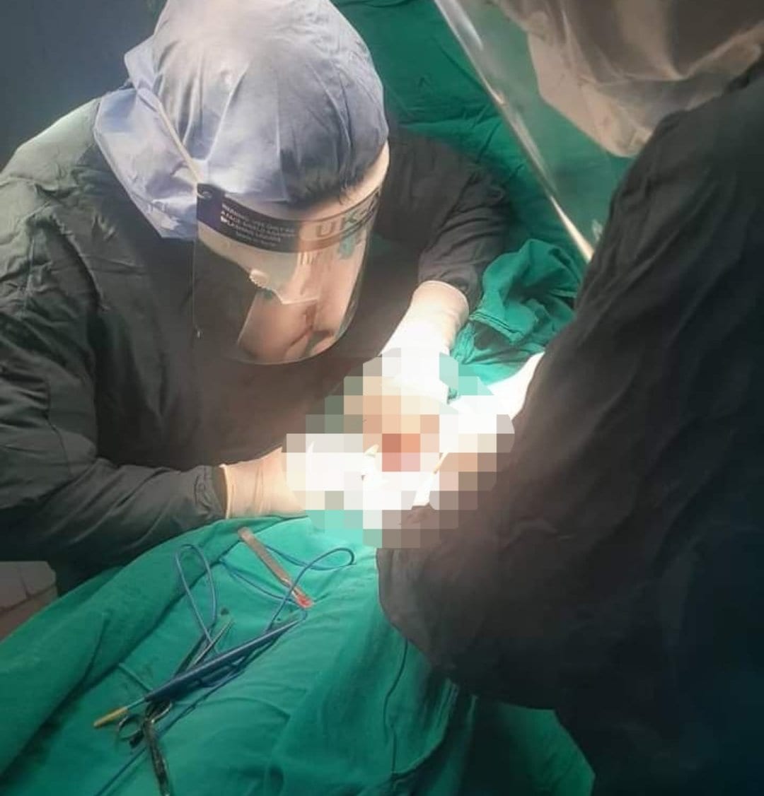 دام برس : دام برس | أطبّاء مشفى الباسل في طرطوس ينقذون حياة جنين أمه مصابة بكورونا